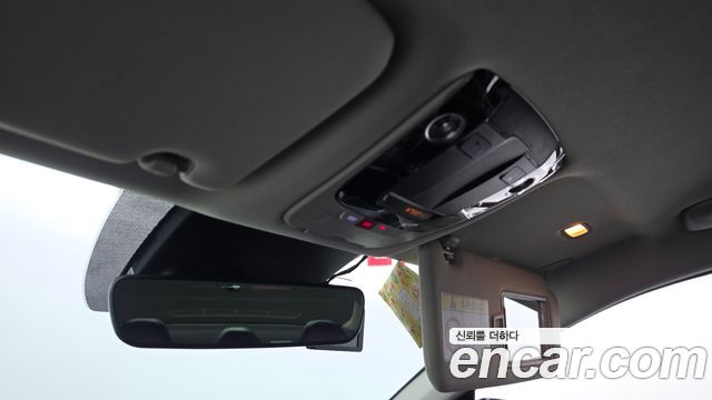 Kia K5 2023 — photo 25