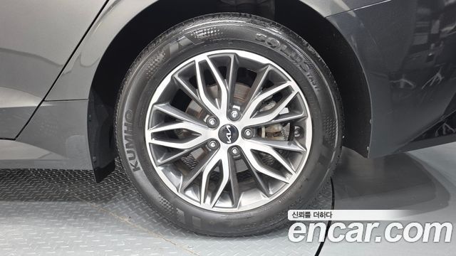 Kia K5 2023 — photo 7