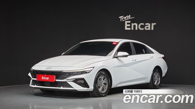 Hyundai AVANTE 2024 — photo 1