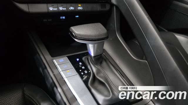 Hyundai AVANTE 2024 — photo 12
