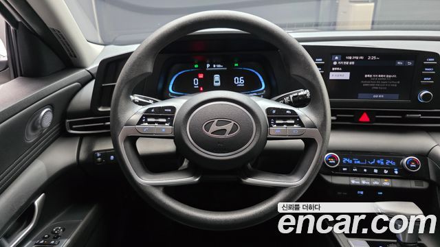 Hyundai AVANTE 2024 — photo 18