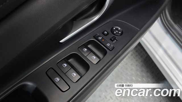 Hyundai AVANTE 2024 — photo 19