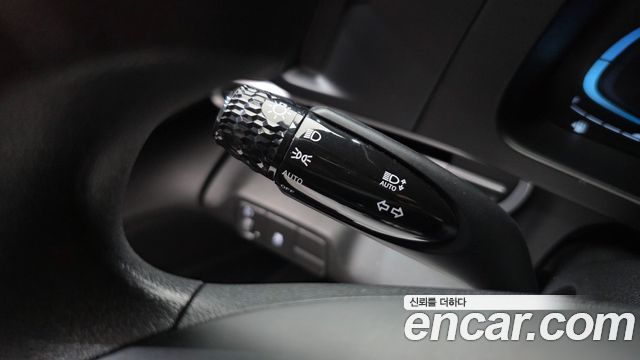 Hyundai AVANTE 2024 — photo 21