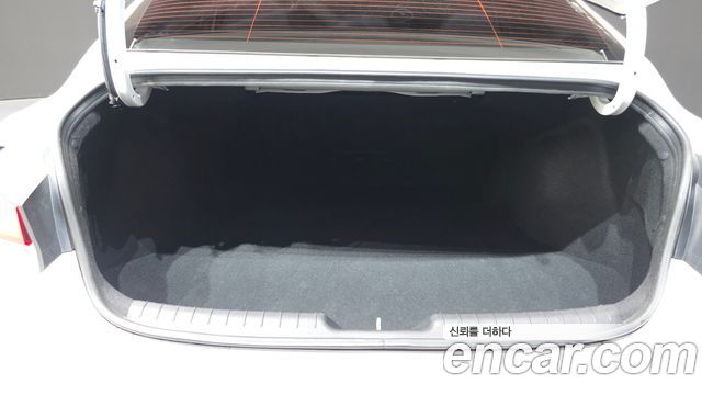 Hyundai AVANTE 2024 — photo 28