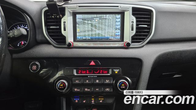 Kia Sportage 2017 — photo 12