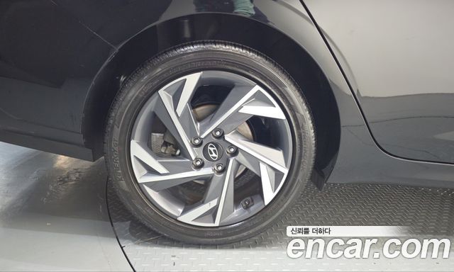 Hyundai AVANTE 2026 — photo 5