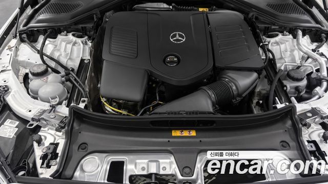 Mercedes-Benz E-Class 2026 — photo 5