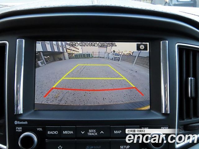 Hyundai Starex 2019 — photo 15