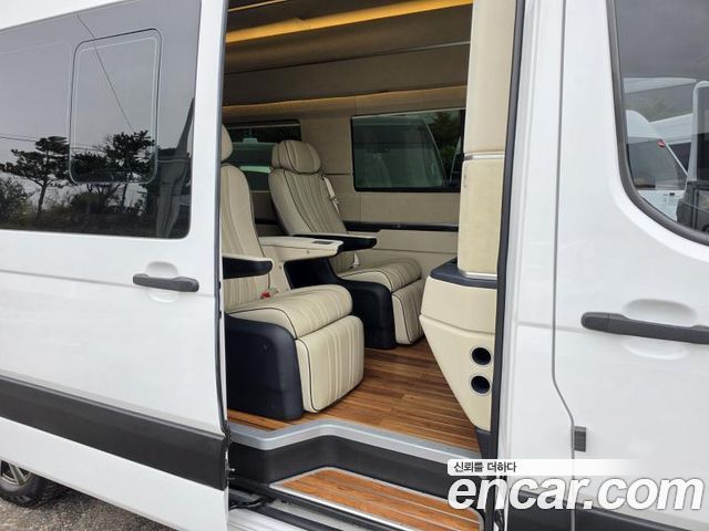 Hyundai Solati 2018 — photo 6