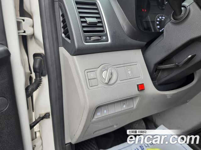 Hyundai Solati 2018 — photo 12