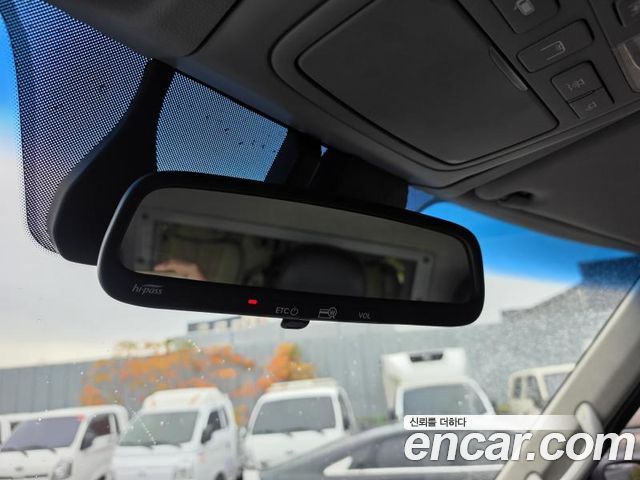 Hyundai Solati 2018 — photo 17