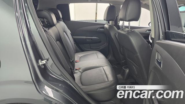 Chevrolet Korea Aveo 2017 — photo 18