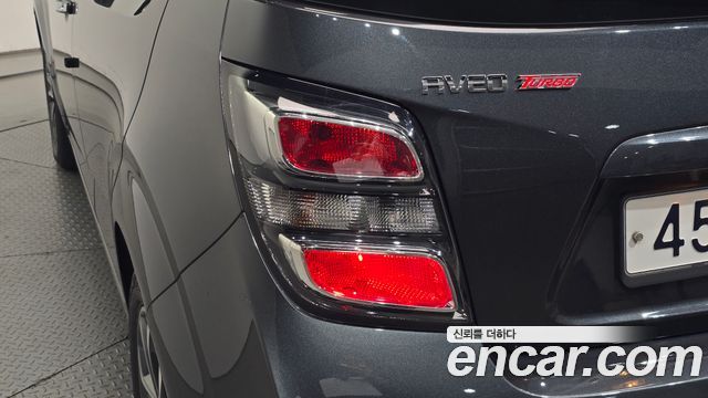 Chevrolet Korea Aveo 2017 — photo 9