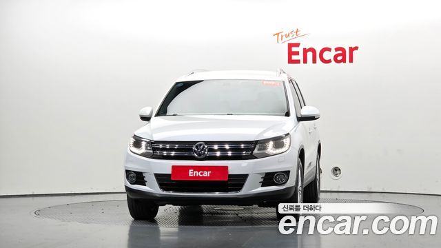 Volkswagen Tiguan 2015 — photo 3