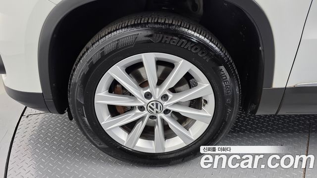 Volkswagen Tiguan 2015 — photo 5