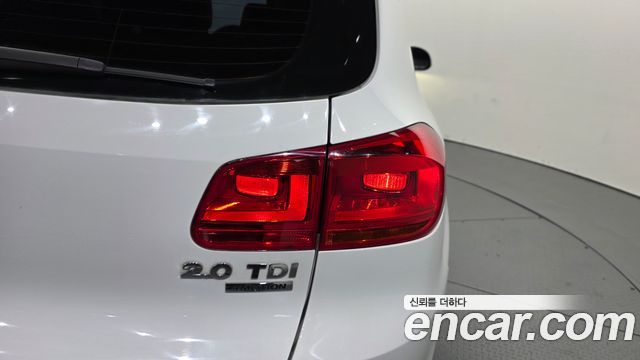 Volkswagen Tiguan 2015 — photo 9