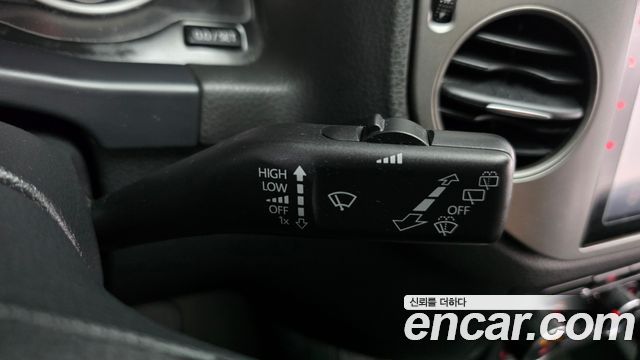 Volkswagen Tiguan 2015 — photo 30
