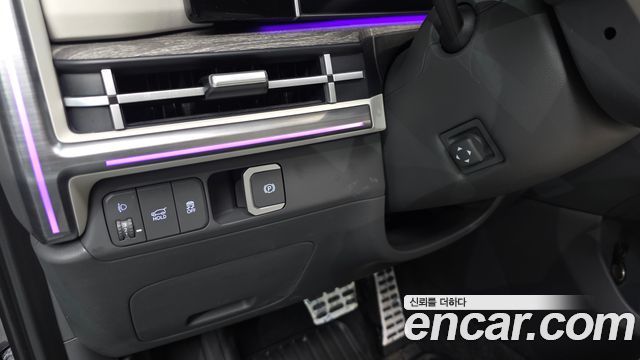Hyundai Santafe 2025 — photo 20