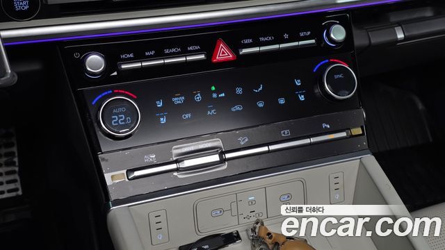 Hyundai Santafe 2025 — photo 27