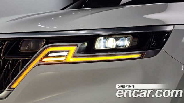 Kia Canival 2021 — photo 8