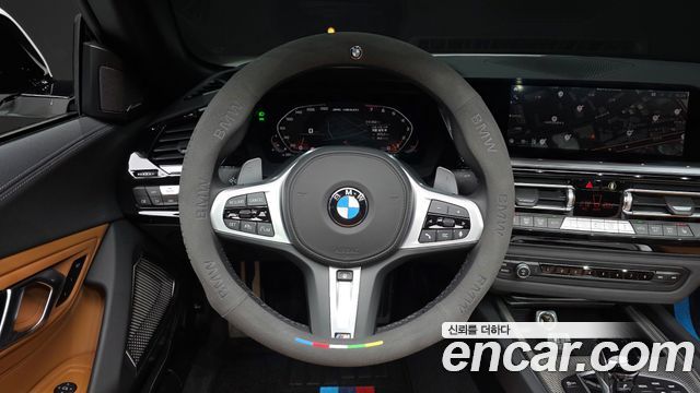 BMW Z4 2025 — photo 17