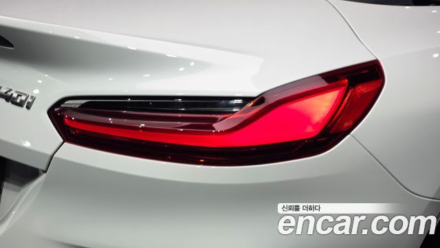 BMW Z4 2025 — photo 9