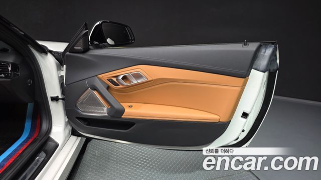 BMW Z4 2025 — photo 15