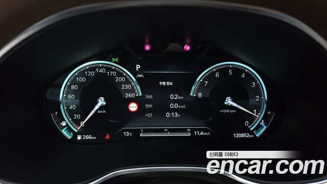 Genesis G80 2023 — photo 8