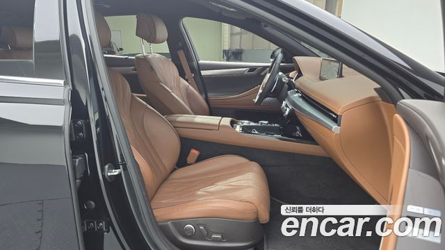 Genesis G80 2023 — photo 10