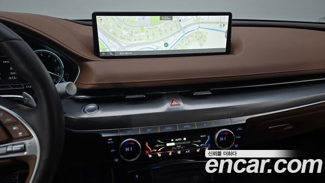 Genesis G80 2023 — photo 14