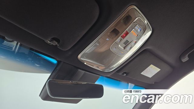 Genesis G80 2023 — photo 16