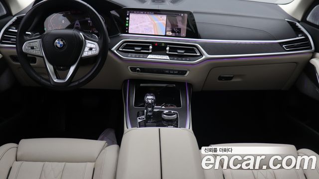 BMW X7 2021 — photo 19