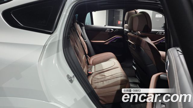 BMW X6 2025 — photo 17