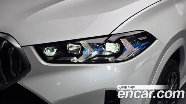 BMW X6 2025 — photo 8