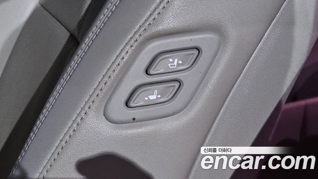 Kia Canival 2017 — photo 15