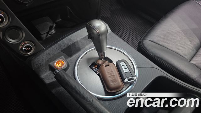 KG Mobility KORANDO 2016 — photo 12