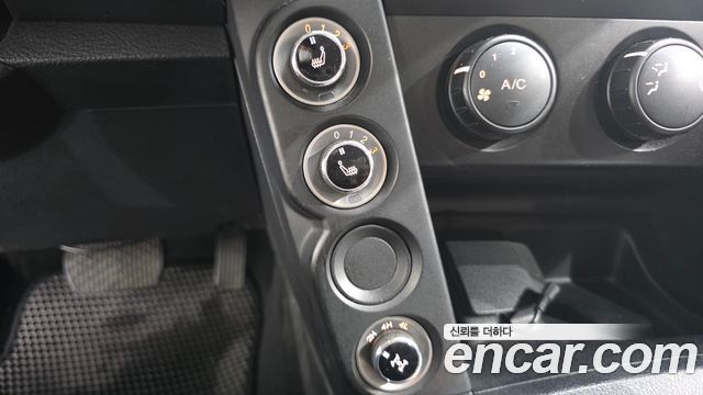 KG Mobility KORANDO 2016 — photo 23