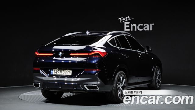 BMW X6 2021 — photo 2