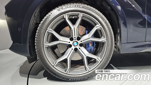 BMW X6 2021 — photo 5