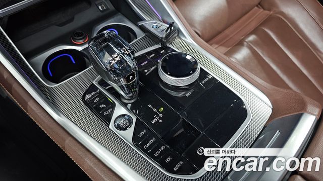 BMW X6 2021 — photo 12