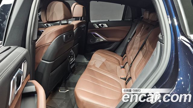 BMW X6 2021 — photo 18