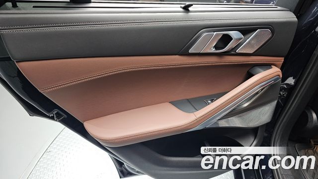 BMW X6 2021 — photo 15
