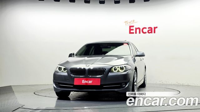 BMW 5-Series 2012 — photo 3