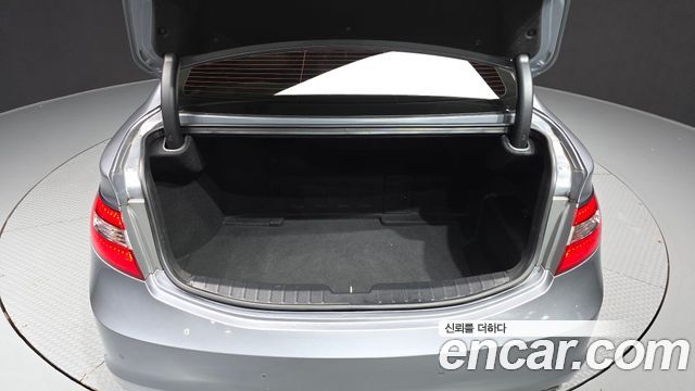 Hyundai Grandeur 2017 — photo 26