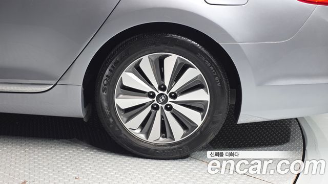 Hyundai Grandeur 2017 — photo 7