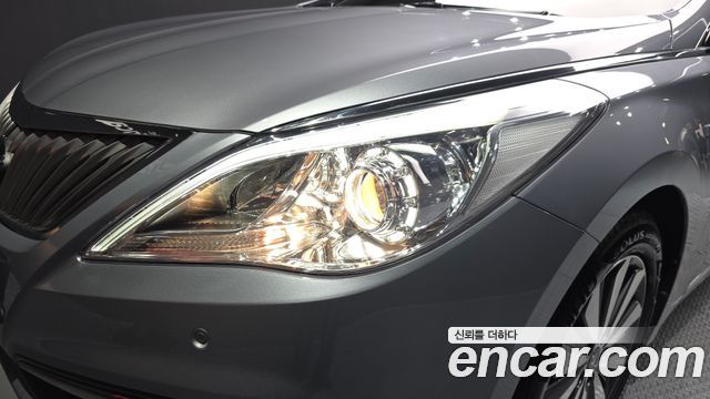 Hyundai Grandeur 2017 — photo 8