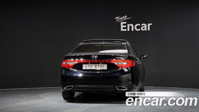 Hyundai Grandeur 2011 — photo 4