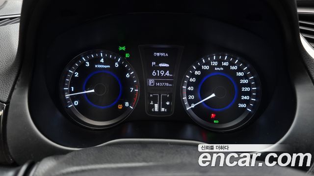 Hyundai Grandeur 2011 — photo 8