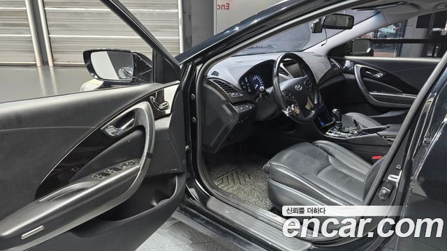 Hyundai Grandeur 2011 — photo 10
