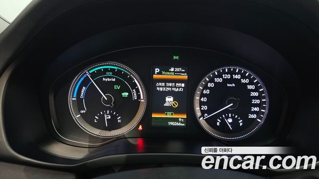 Hyundai Grandeur 2018 — photo 8